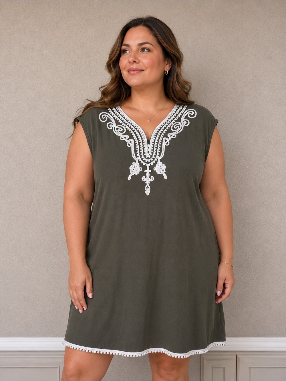 NWT $99.50 MSRP Alfani Green Sleeveless Shift Dress with Embroidered V-Neck - Picture 1 of 6